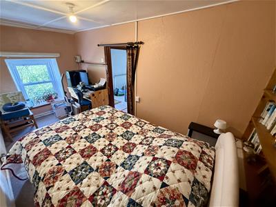 Picture 12